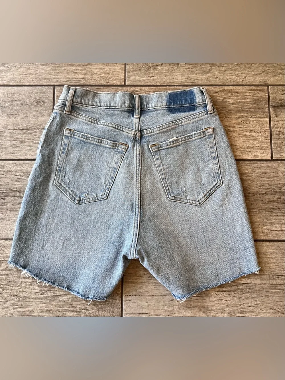 Abercrombie & Fitch The Dad High Rise Curve Love Denim Shorts Size 27 / 4s - Picture 2 of 12